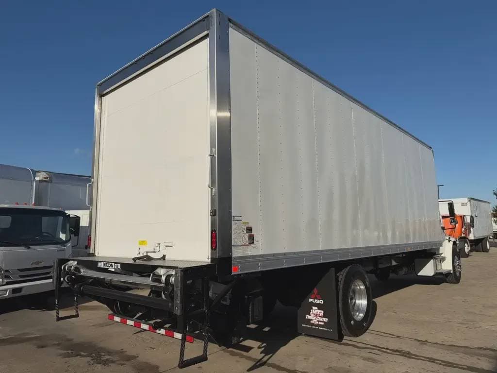 Used 2020 FREIGHTLINER Box Truck - Straight Truck, Moving Van, Expeditor-Hotshot - BUSINESS CLASS M2 106 For Sale image 3
