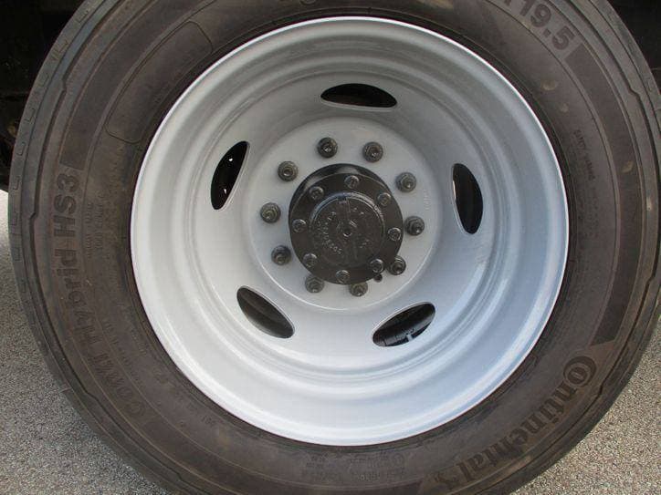 2017 Ford F550 BUCKET TRUCK 4X4 image 29