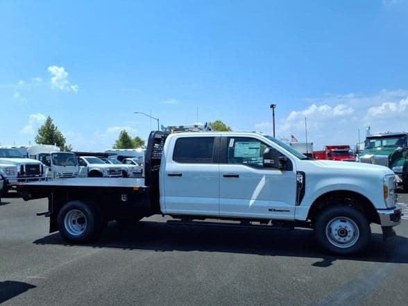 2025 Ford F350 image 5