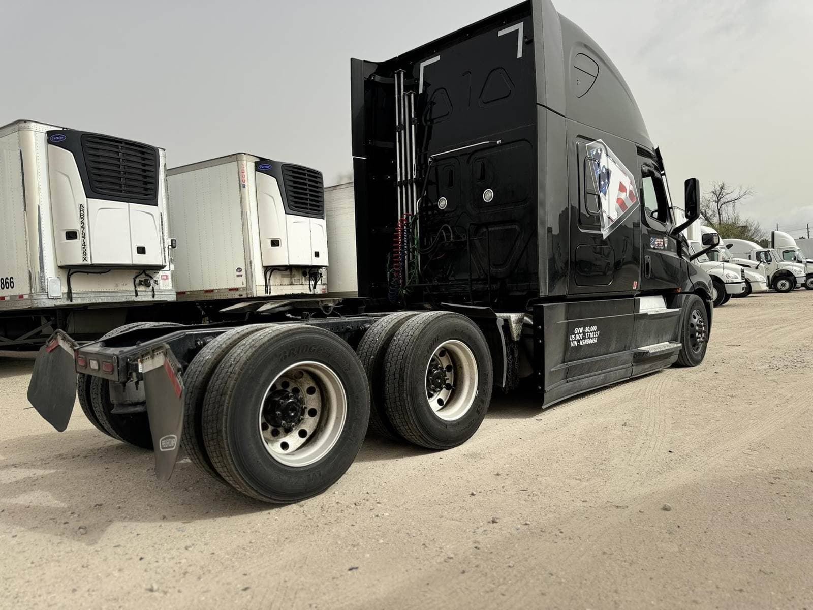 2022 Freightliner Cascadia image 7