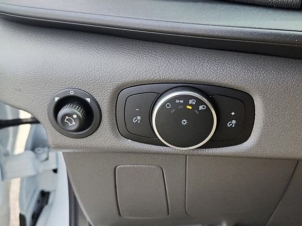 2026 Ford DE-16 image 14