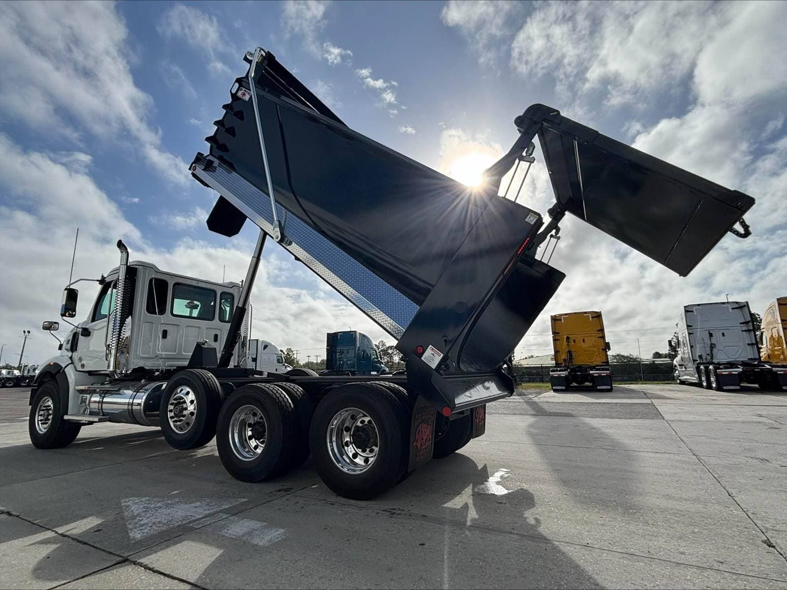 2027 Western Star 49X Chassis image 6