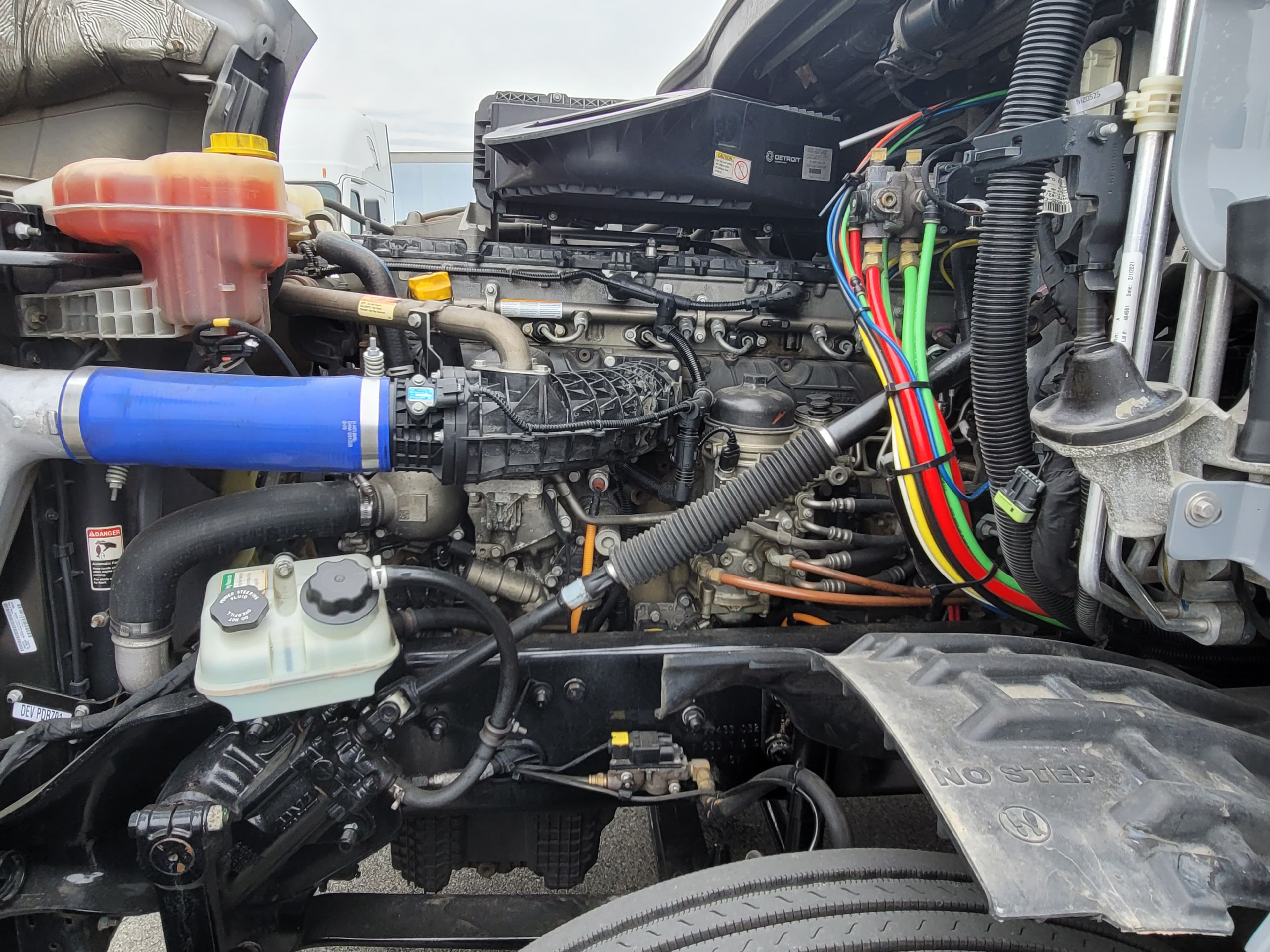 2022 Freightliner Cascadia 126 image 6