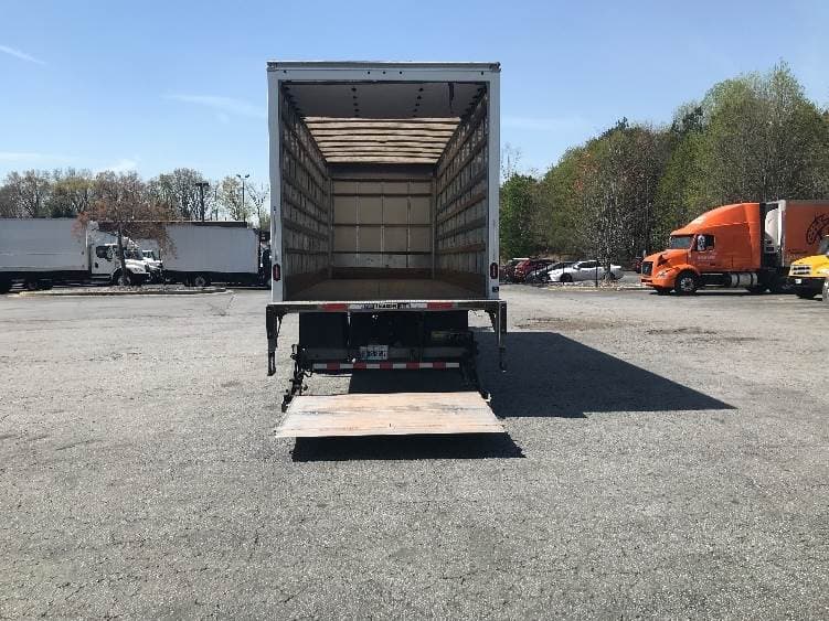 2022 International MV607 Box Truck - 220HP, 6 Speed Automatic, Roll up Door image 9