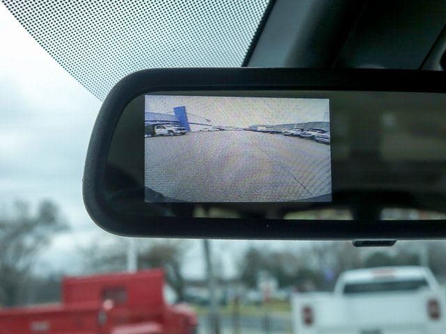 2025 Chevrolet Express 3500 LT 15 Passenger Van image 17