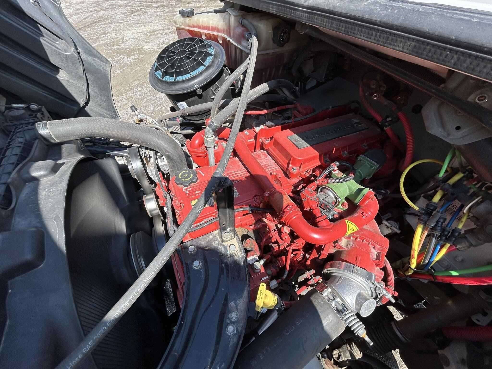 2019 Freightliner M2 image 12