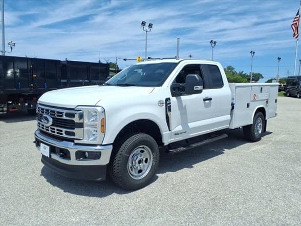 2026 Ford F350 SD XL image 2