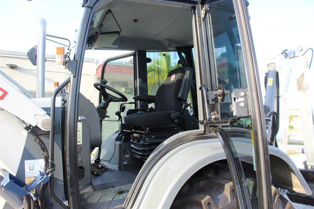 2016 Terex TLN830 image 36