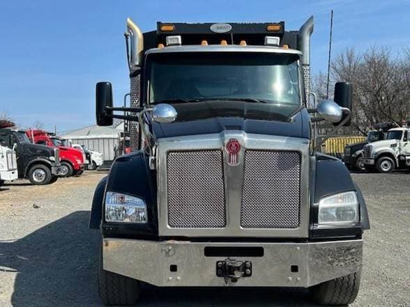2021 Kenworth T880 image 8