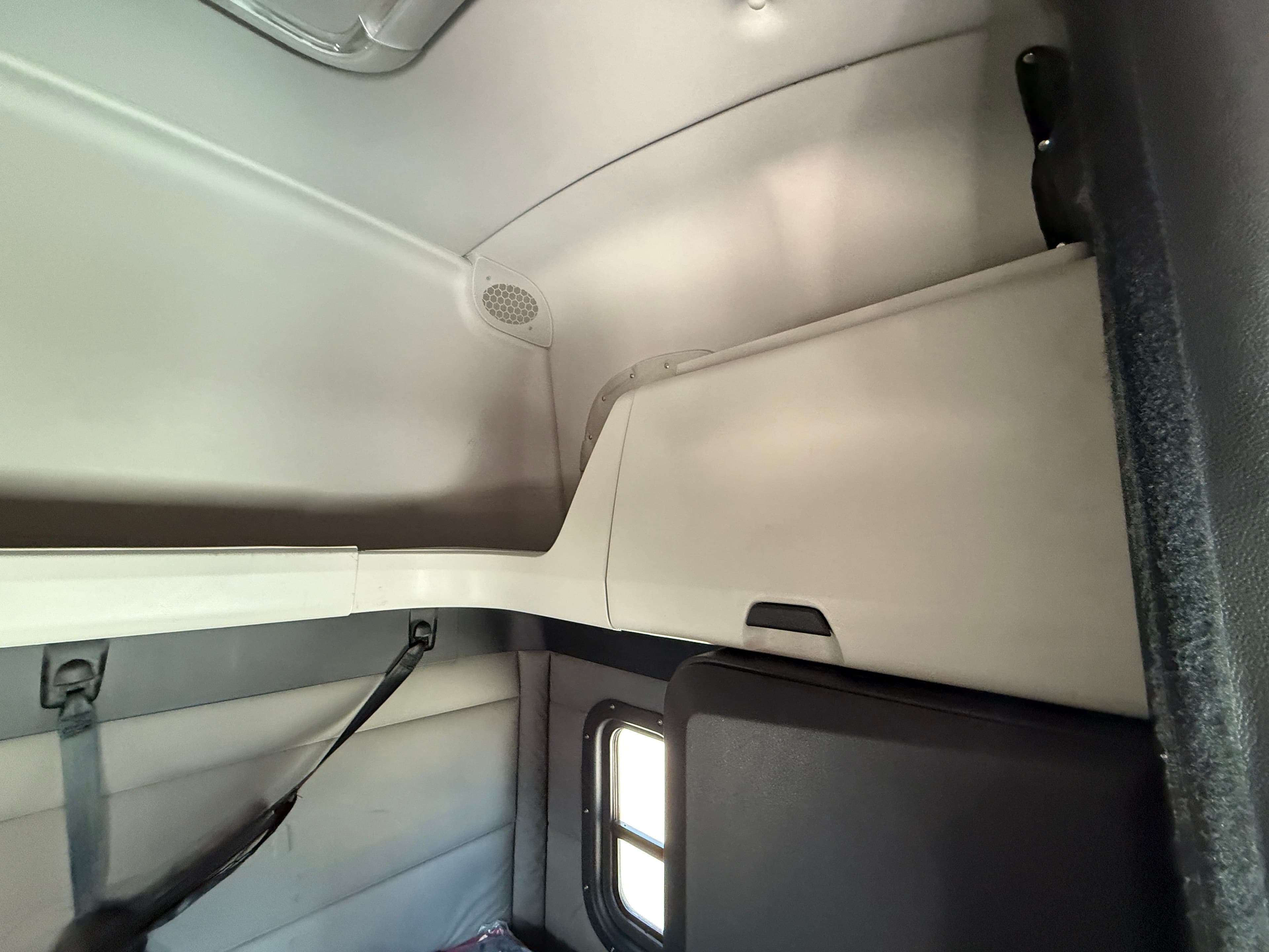 2021 Freightliner Cascadia 126 image 26