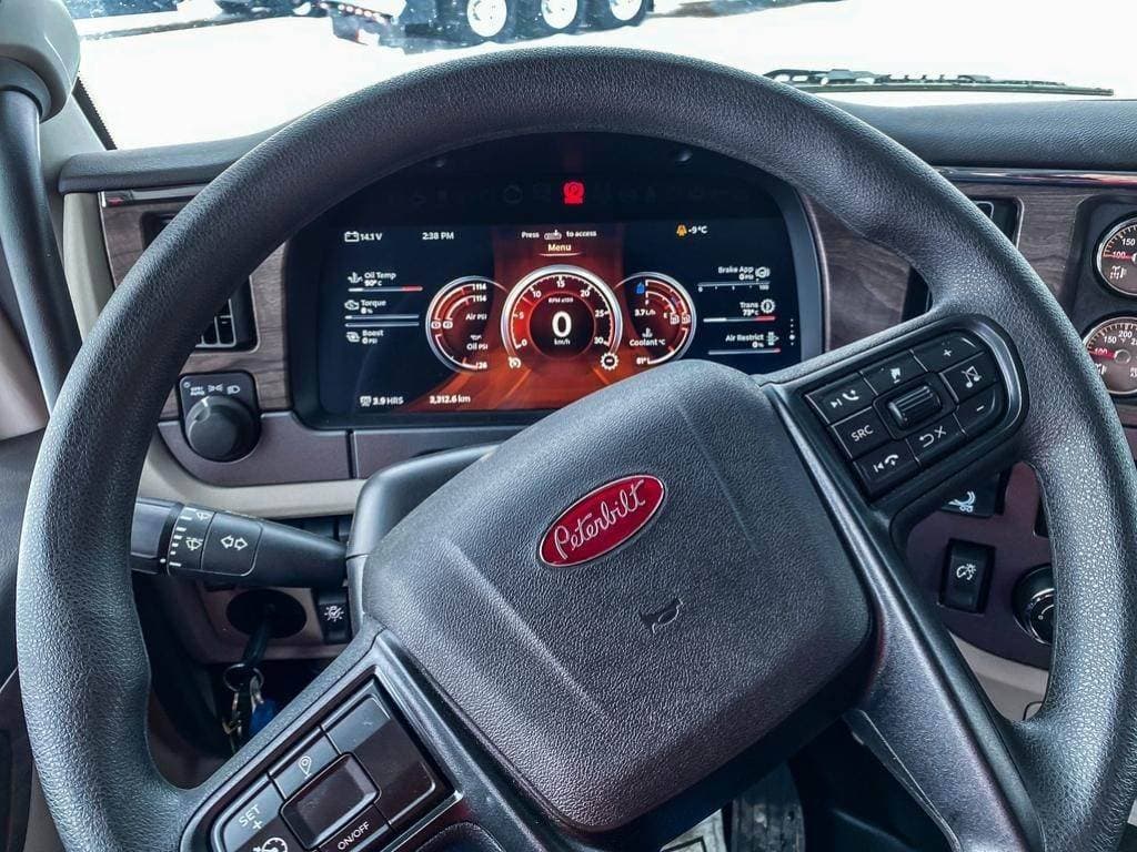2024 Peterbilt 567 image 6