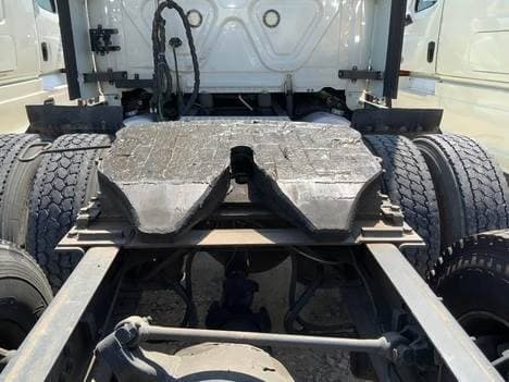 2020 Freightliner Cascadia image 16