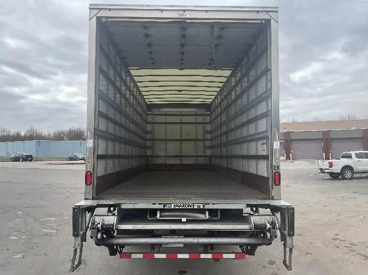 2022 International MV607 Box Truck - 220HP, 6 Speed Automatic, Roll up Door image 8