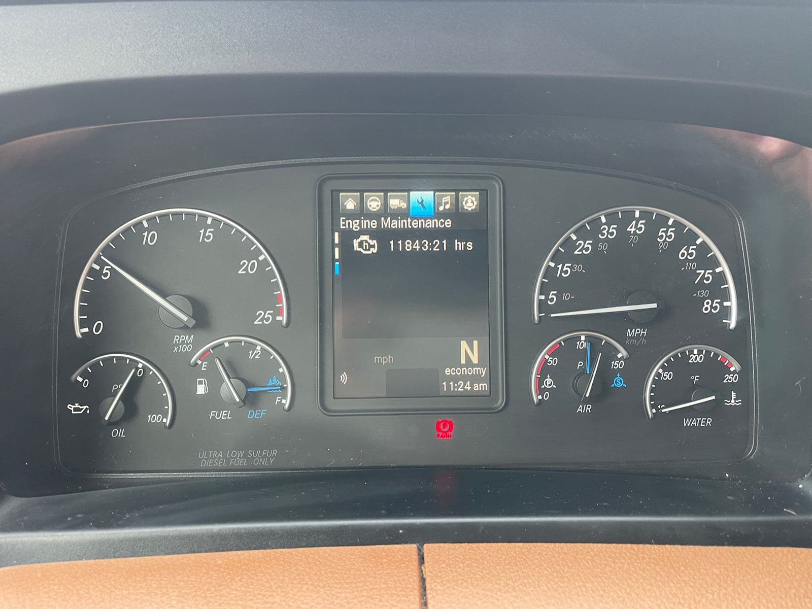 2022 Freightliner Cascadia 126 image 17