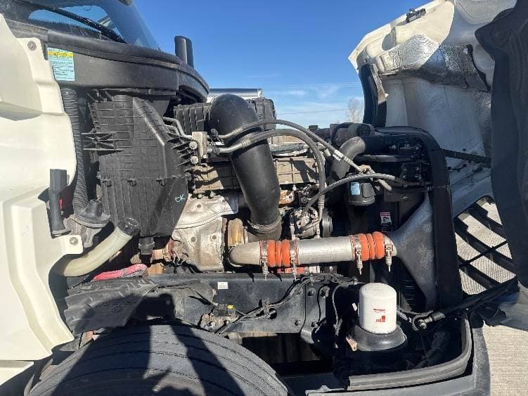 2018 Freightliner Cascadia image 5