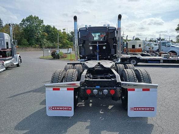 1995 Kenworth W990 image 4