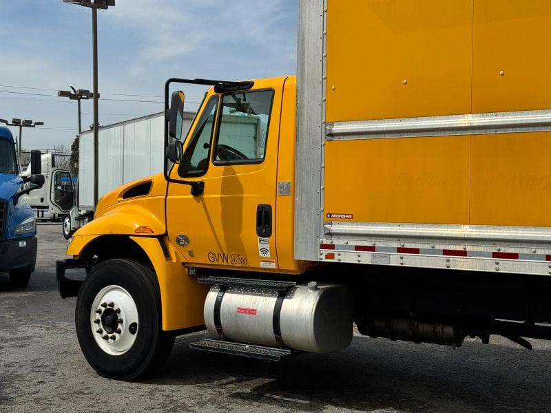 2019 International 4300 image 11