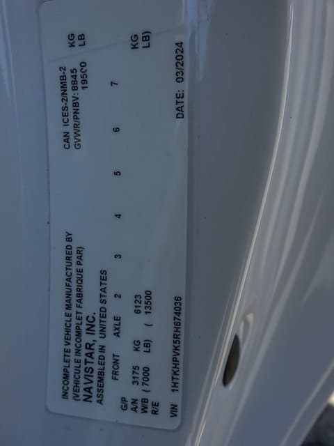 2024 Chevrolet Silverado 5500HD Work Truck 20'x96"x91" Box Truck image 21