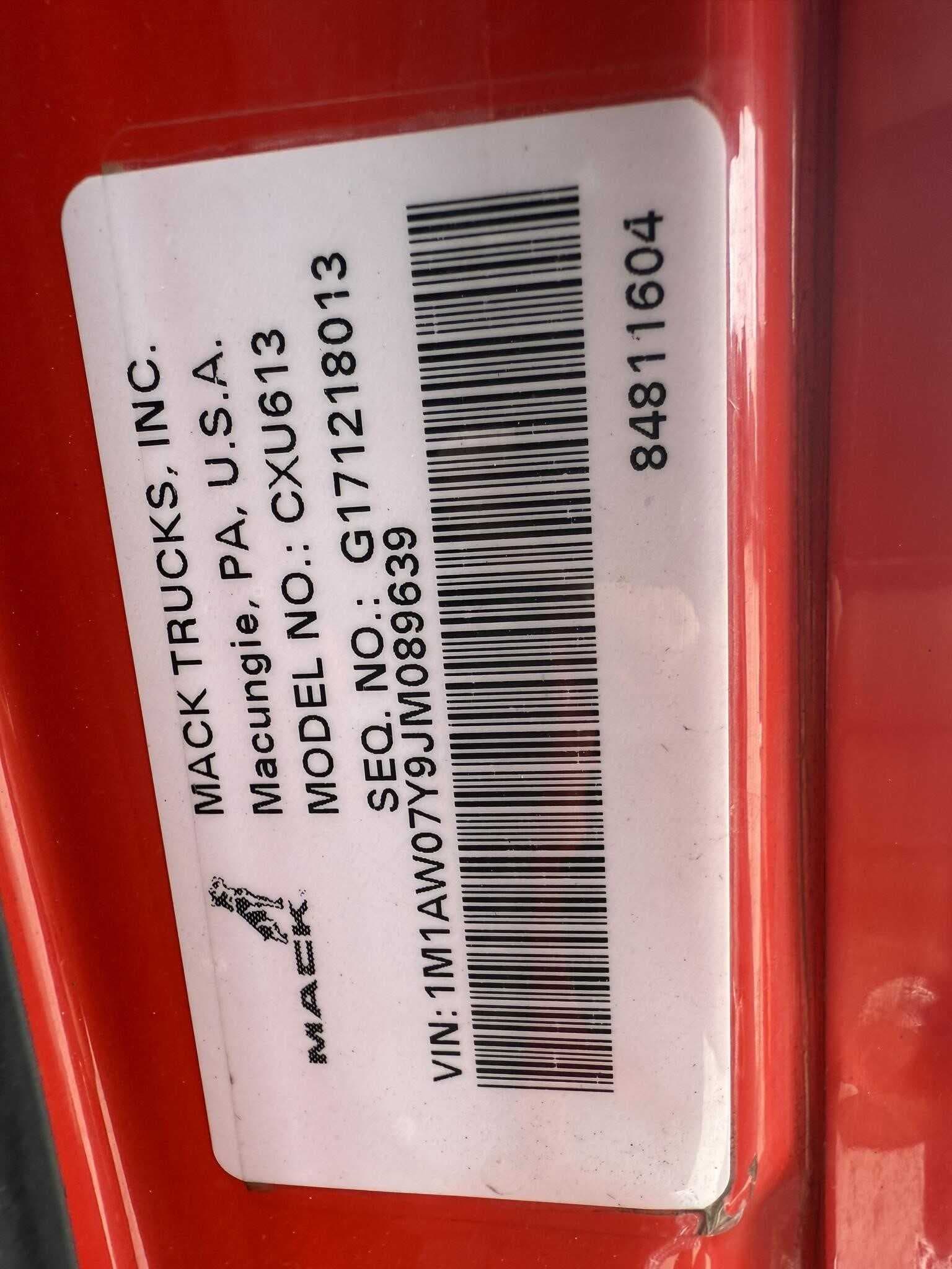 2018 Mack CXU613 image 9