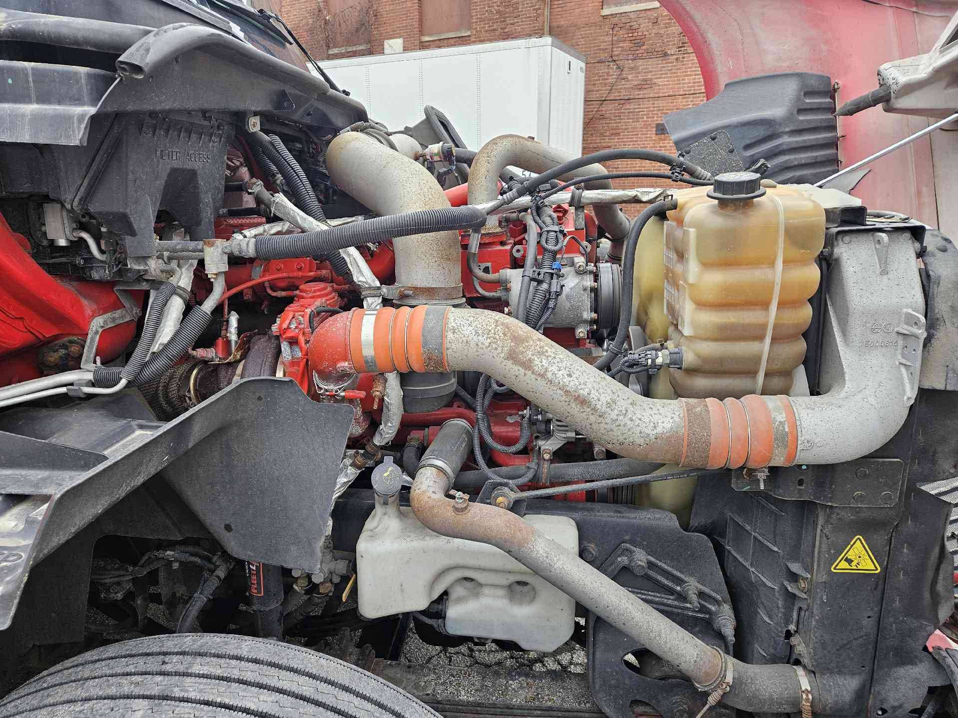 2017 International ProStar image 10