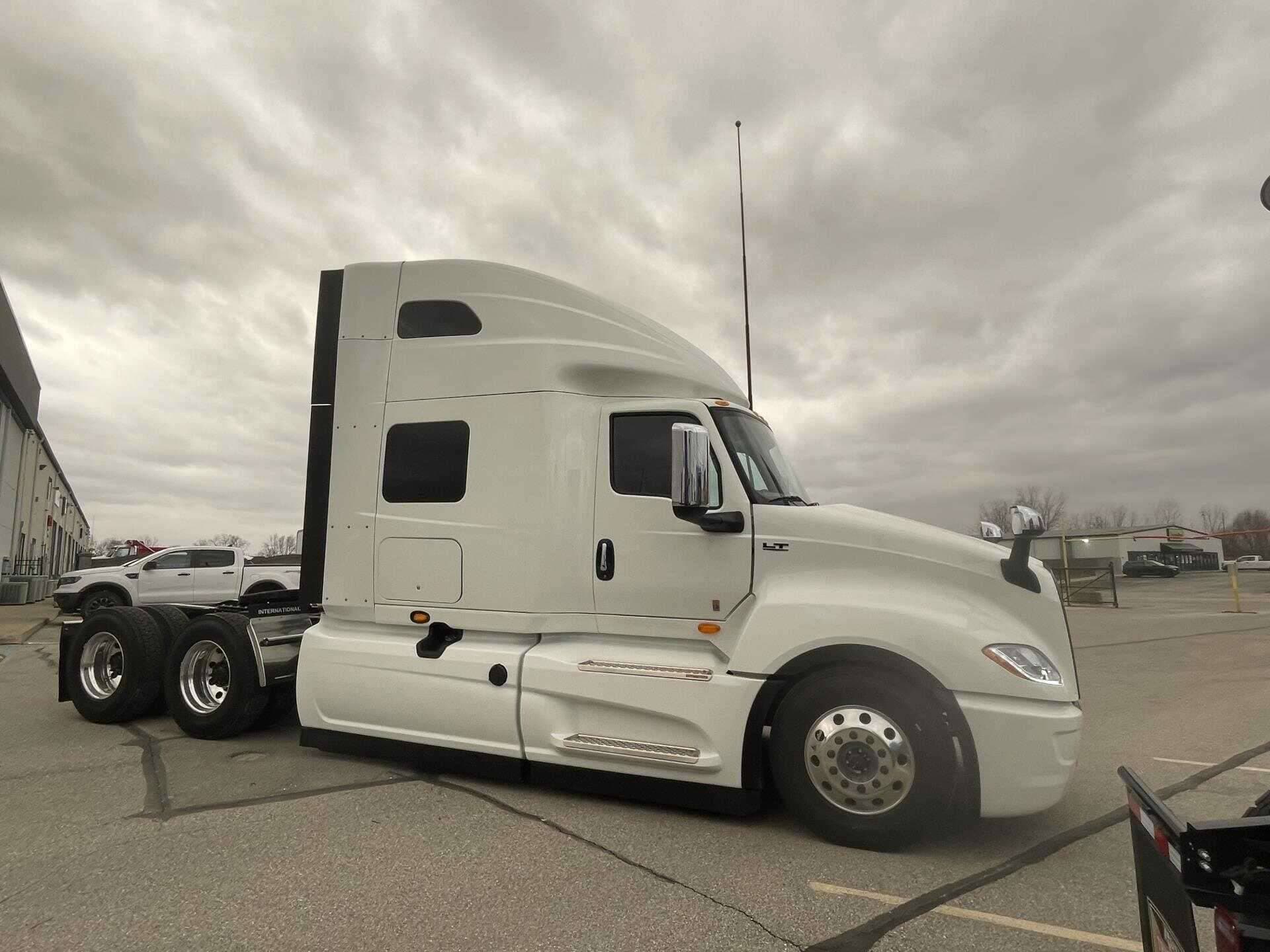 2026 International LT62F image 1