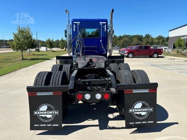 2021 Kenworth W9 Series image 4