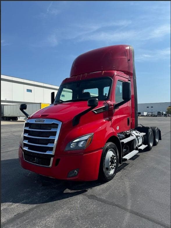 2020 Freightliner Cascadia image 9