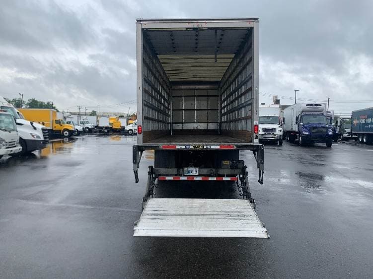 2022 International MV607 Box Truck - 220HP, 6 Speed Automatic, Roll up Door image 9