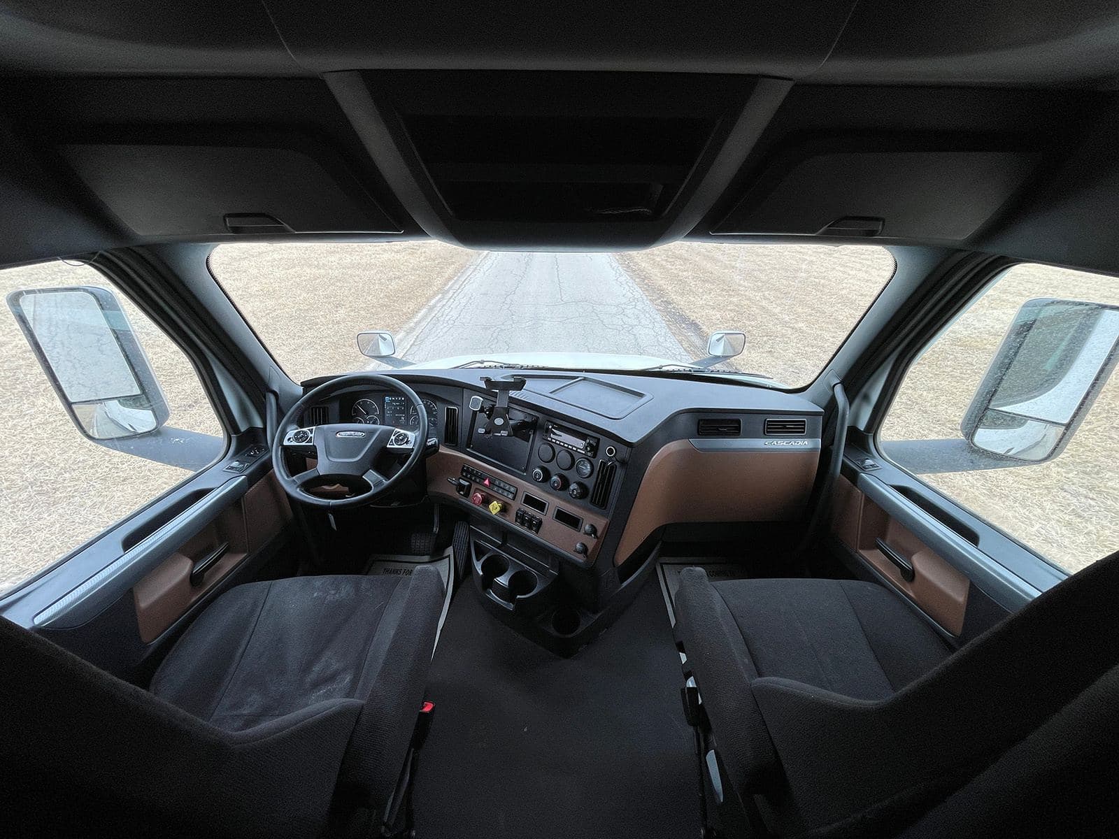 2022 Freightliner Cascadia 126 image 10