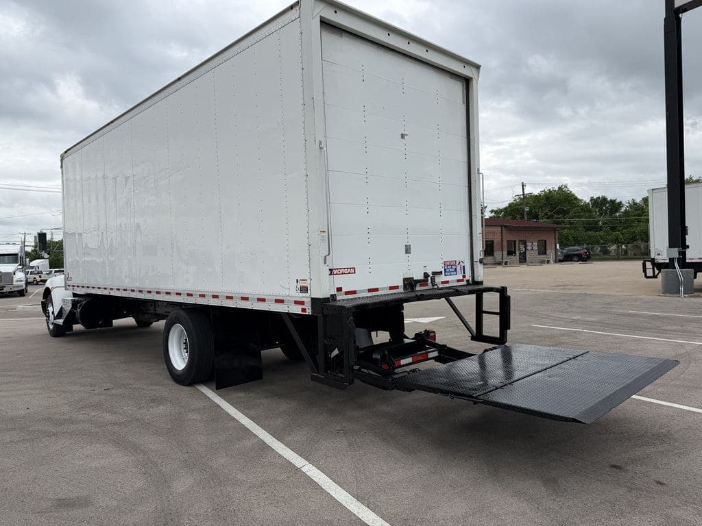 Used 2022 KENWORTH T270 image 25