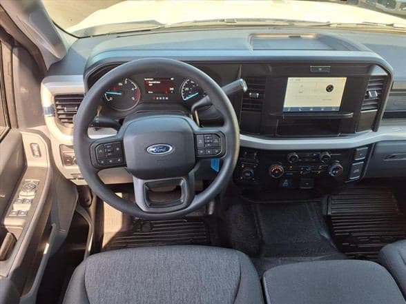 2026 Ford F350 SD XL image 17
