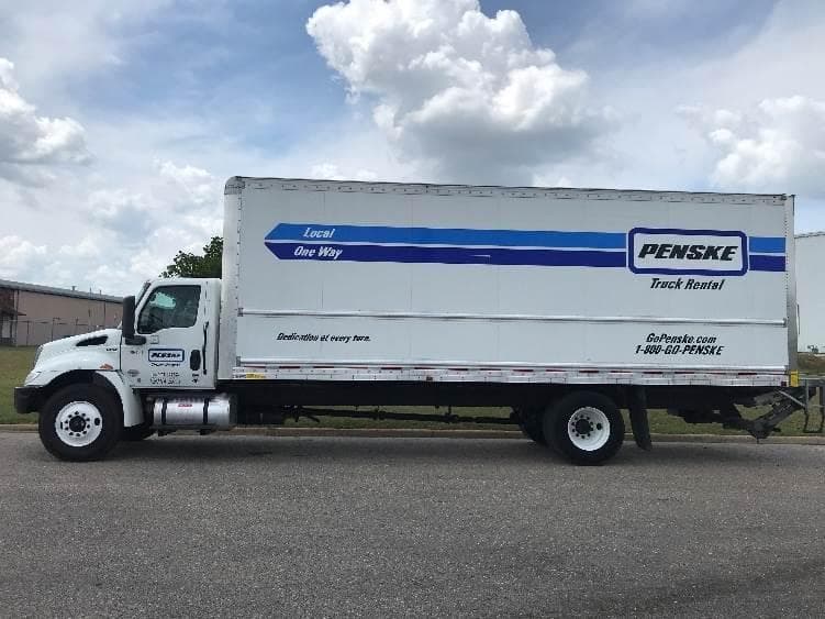 2022 International MV607 Box Truck - 220HP, 6 Speed Automatic, Roll up Door image 4