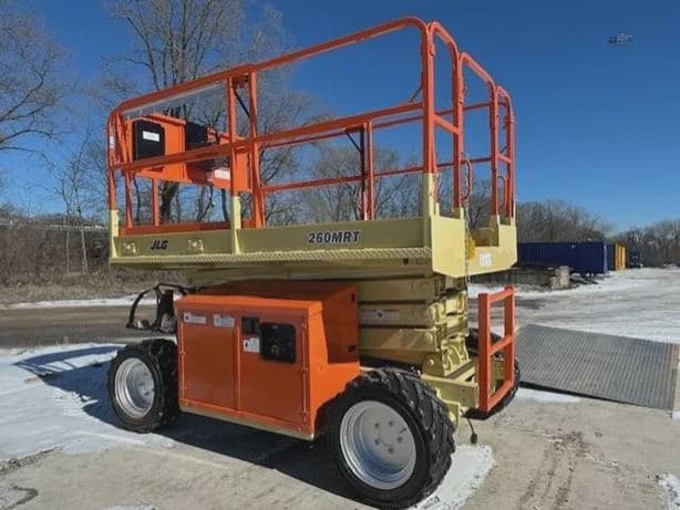 2016 JLG 260MRT image 11