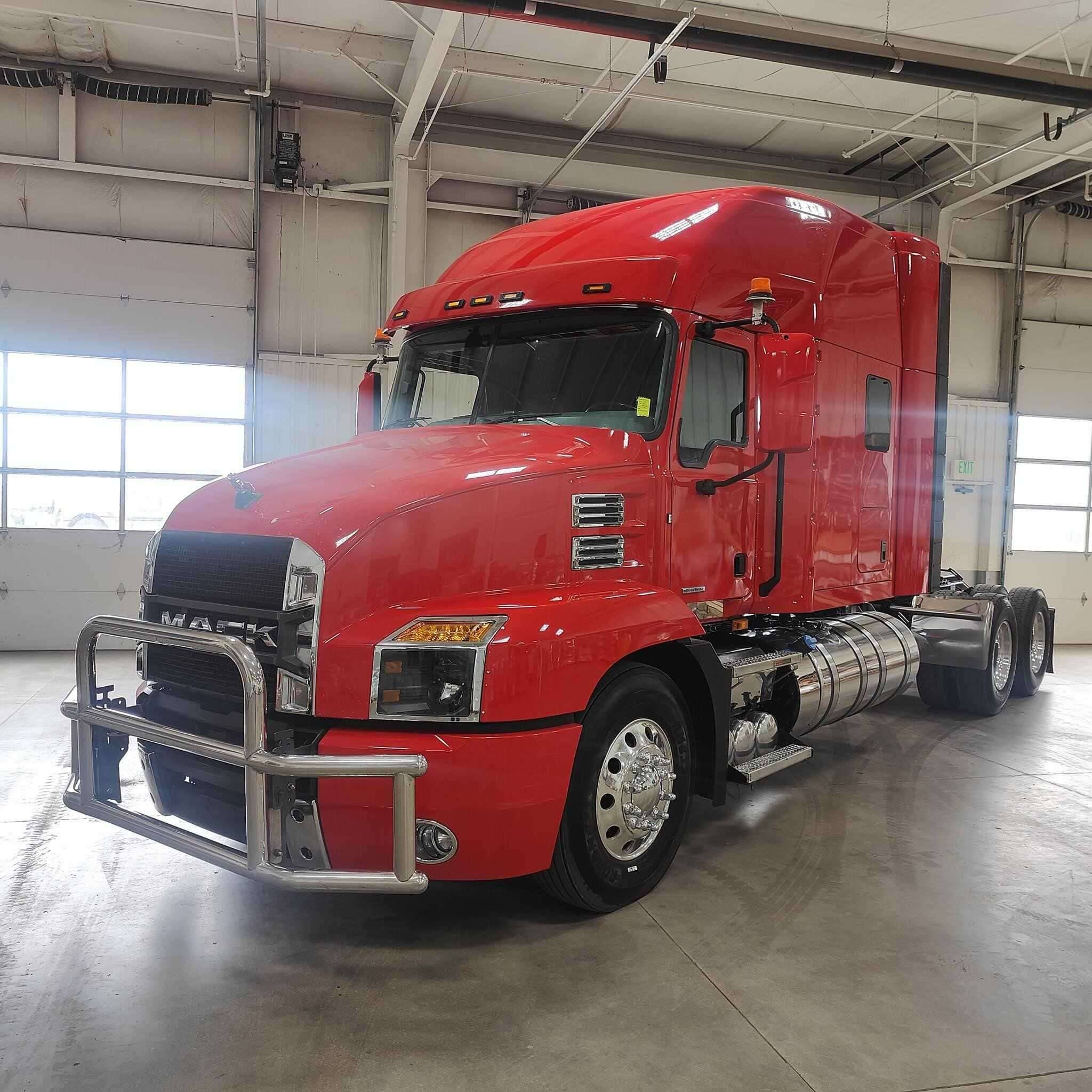 Used 2022 MACK ANTHEM Conventional - Sleeper Truck in Commerce City, CO image 5
