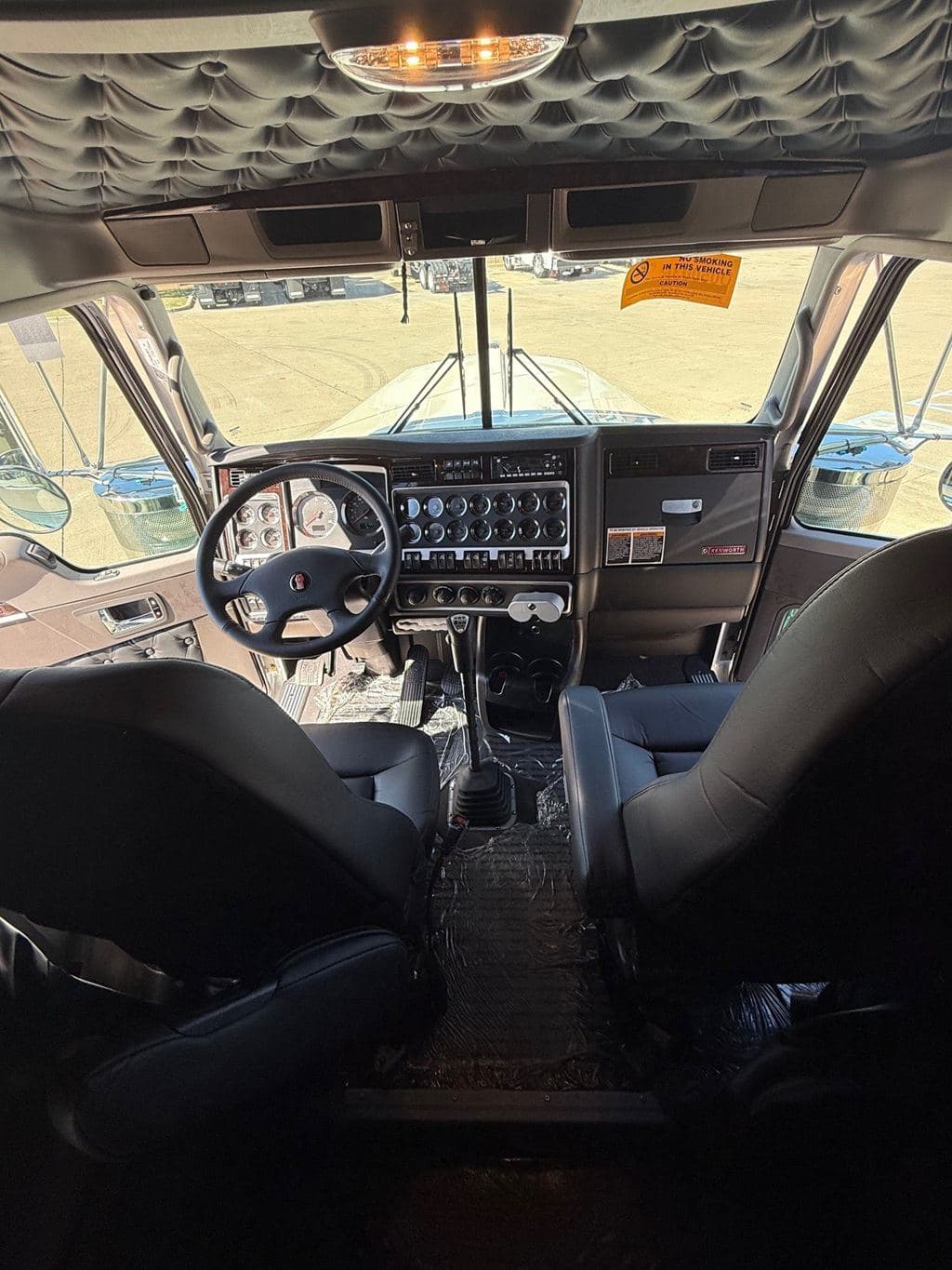 New 2026 KENWORTH W900L image 6