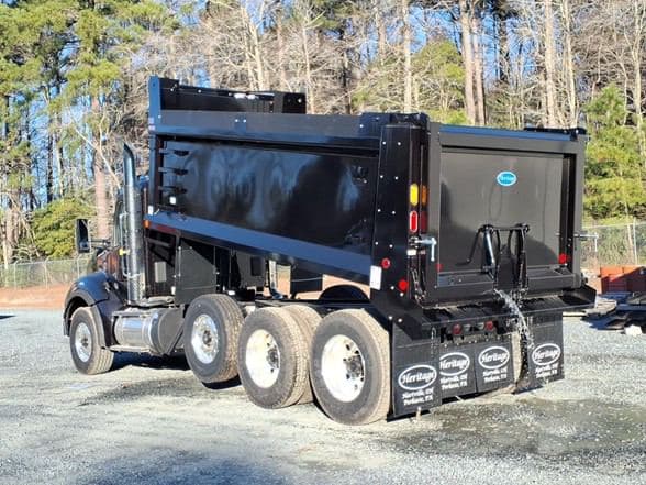 2026 Kenworth T880 image 5