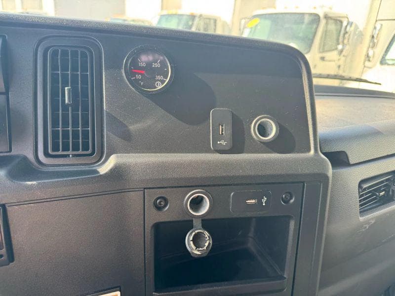 2020 International MV607 image 30