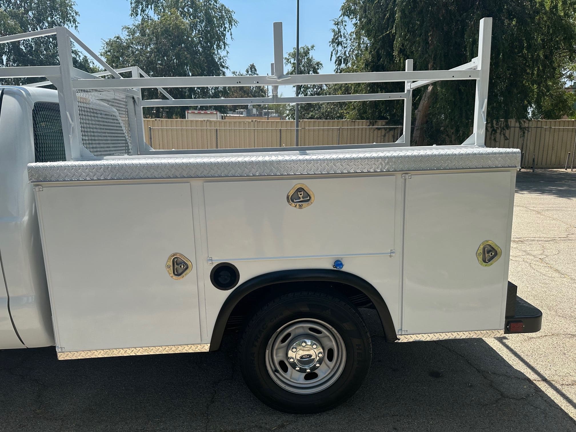 2013 FORD F250 DIESEL SERVICE TRUCK  13393 image 13