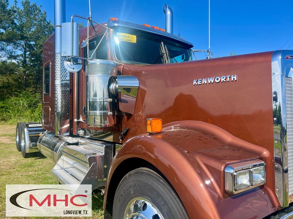 New 2027 KENWORTH W900L image 14
