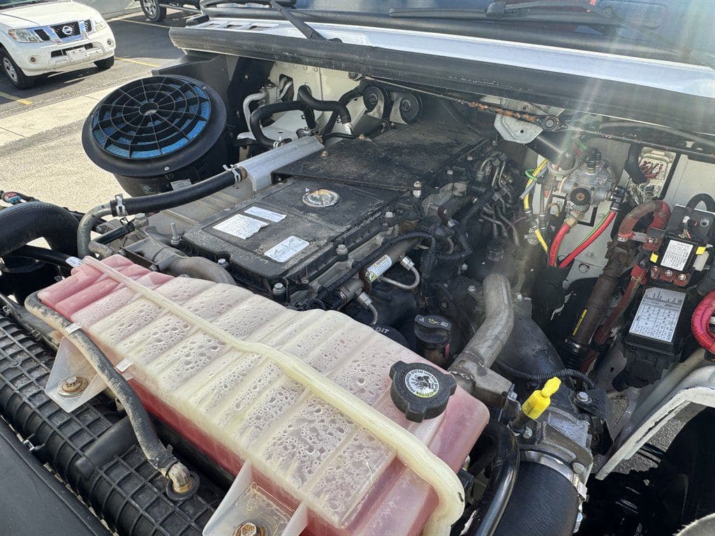 2015 Freightliner M2-112 image 58