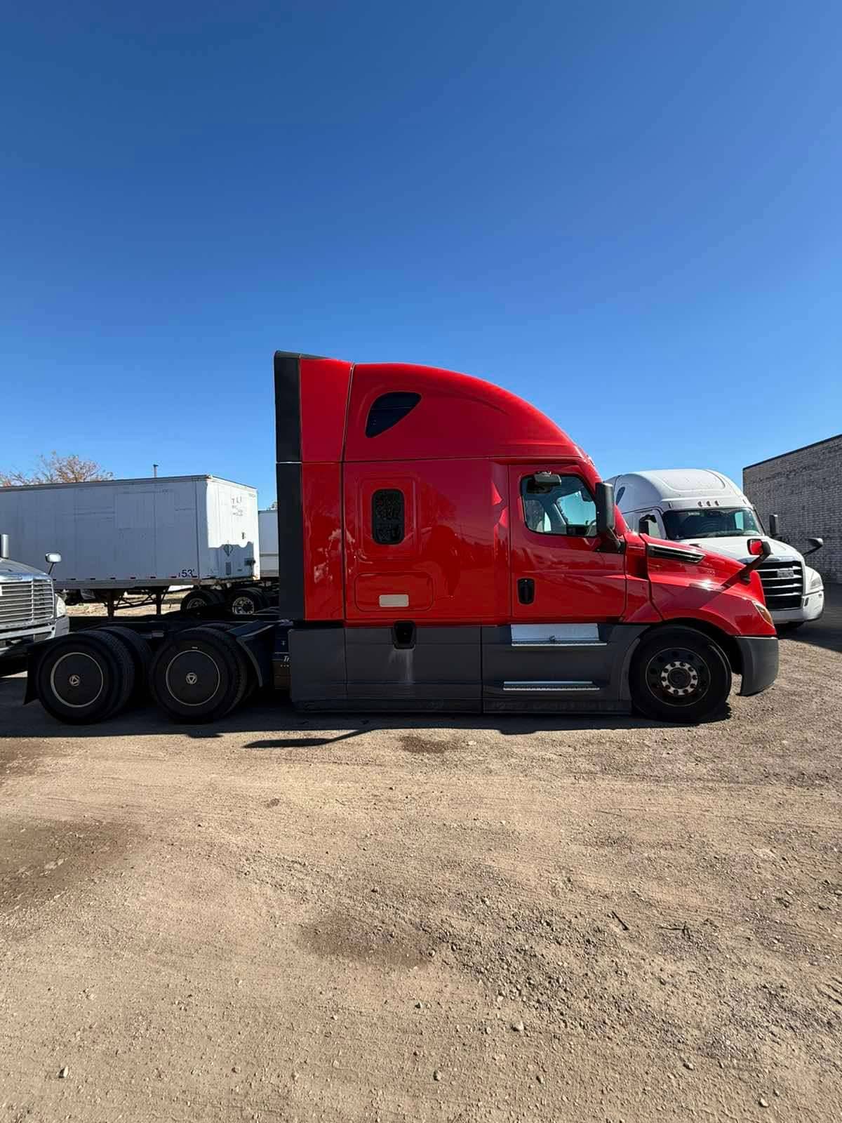 2022 Freightliner Cascadia  image 4