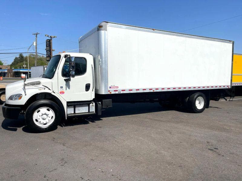 2018 Freightliner Cascadia 125 image 3