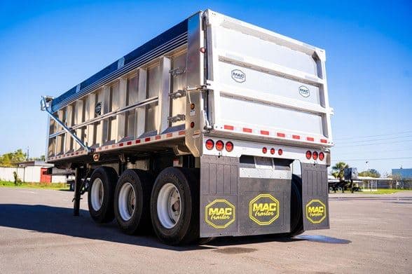 2026 Mac Trailer Mfg 1650 Cft image 7