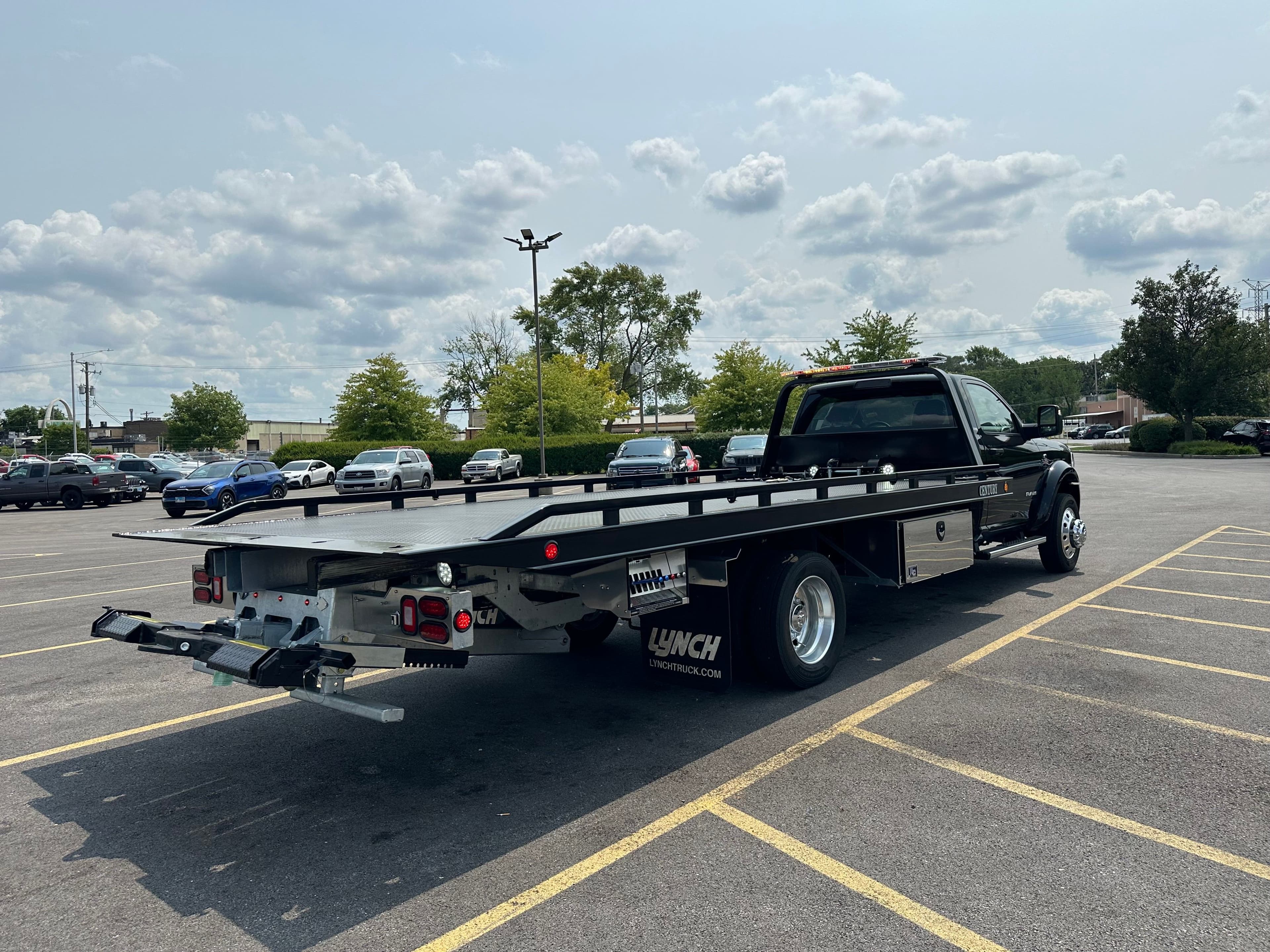 2024 Ram 5500 Chassis * CALIFORNIA COMPLIANAT*CENTURY 19.5' ST  (SK#: 5948C)  image 6
