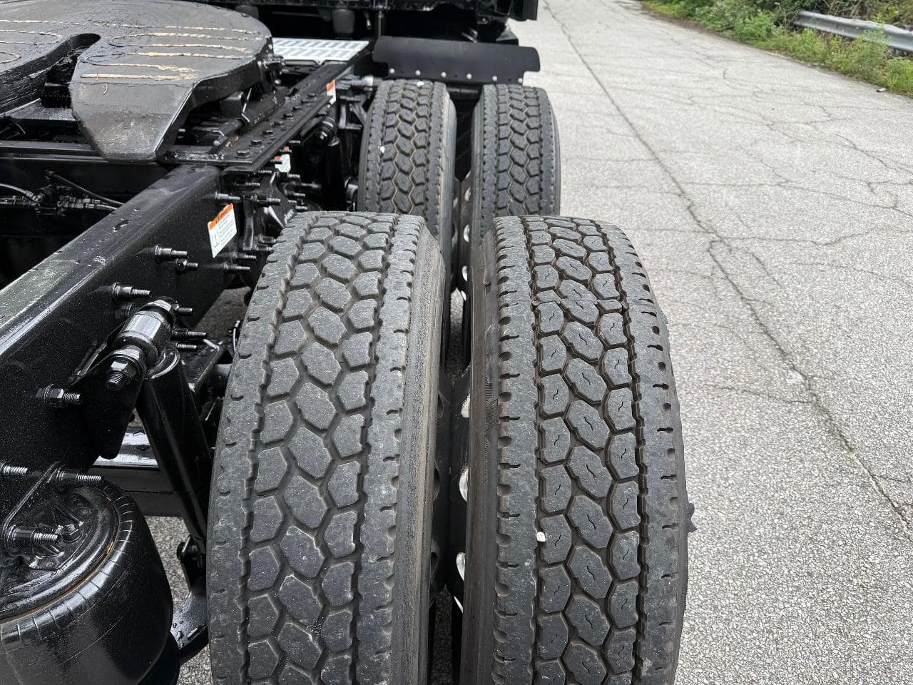 2020 Freightliner Cascadia 125 image 18