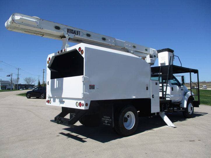 2008 Ford F-750 CHIPPER DUMP BUCKET BOOM TRUCK image 5