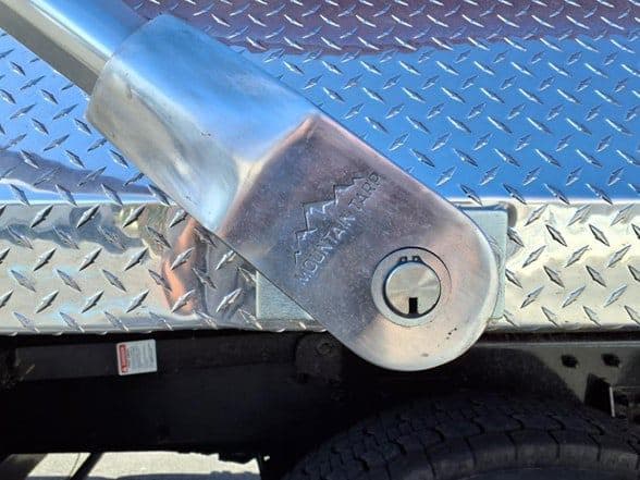 2025 Kenworth T880 image 32