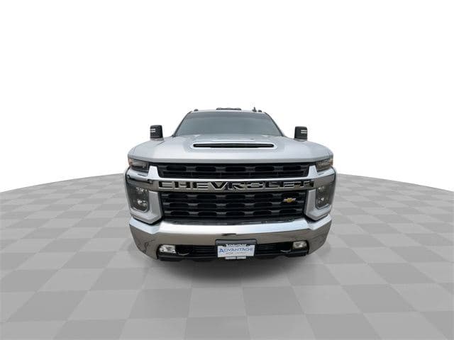 2022 Chevrolet Silverado 2500HD LT image 3