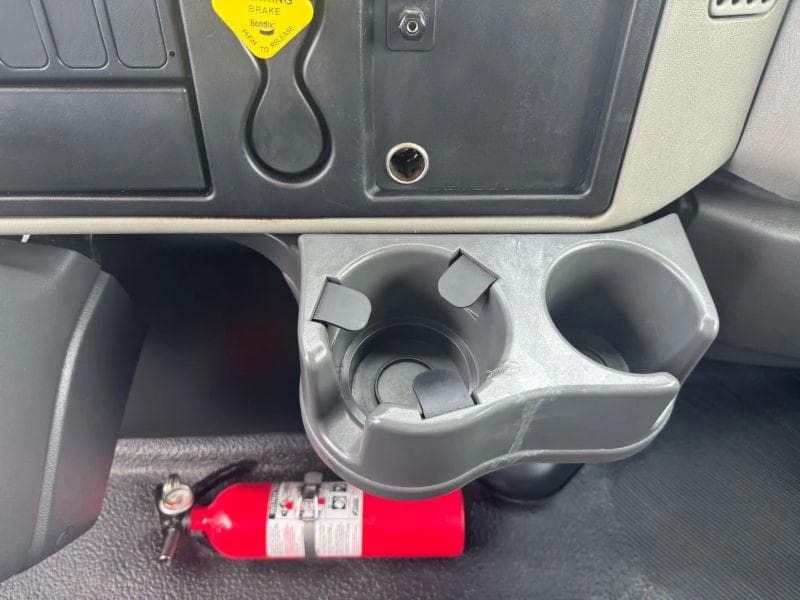 2017 International 4300 image 39