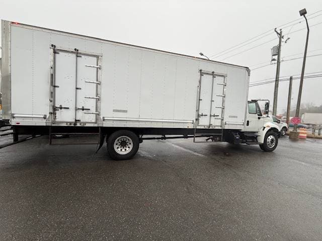 2019 International MA025 image 6